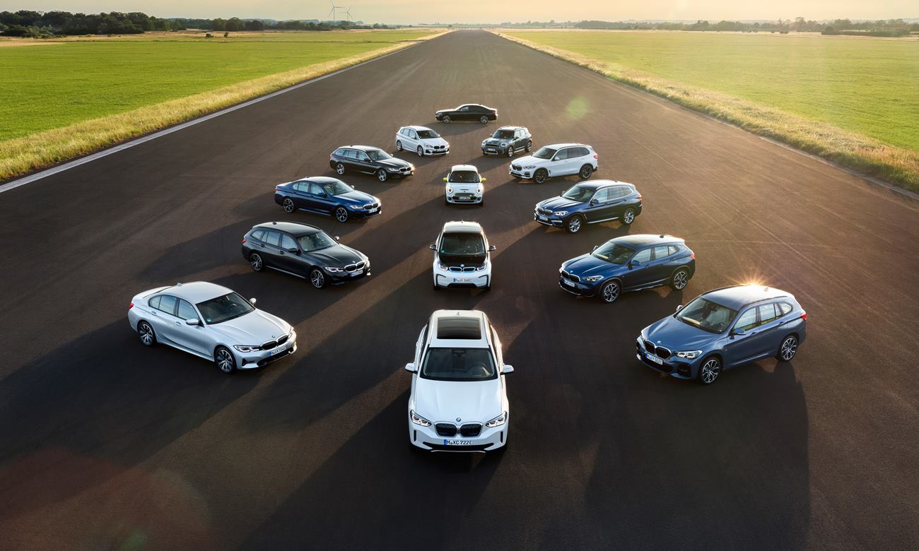 BMW και Mercedez «φεύγουν» από τον κλάδο των ενοικιάσεων – Παραδίδουν τα κλειδιά στη Strellantis