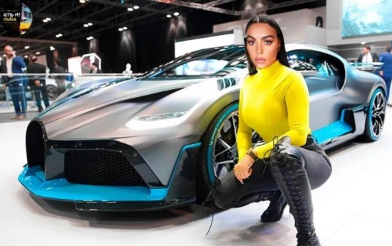 Κριστιάνο Ρονάλντο: H σύντροφός του αποκαλύπτει το απίστευτο γκαράζ του (vid)