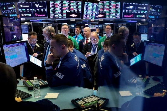 Και πάλι στο «κόκκινο» η Wall Street – Βουτιά 3% για τον Nasdaq, συνεχίζεται η πτώση για τον Dow Jones (upd)