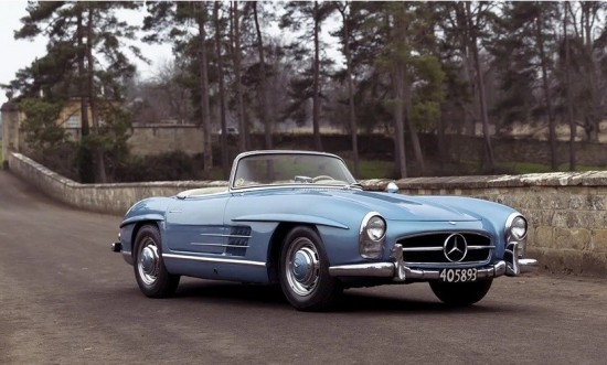 Σε δημοπρασία η Mercedes-Benz 300SL του «El Maestro» Juan Manuel Fangio (vid)