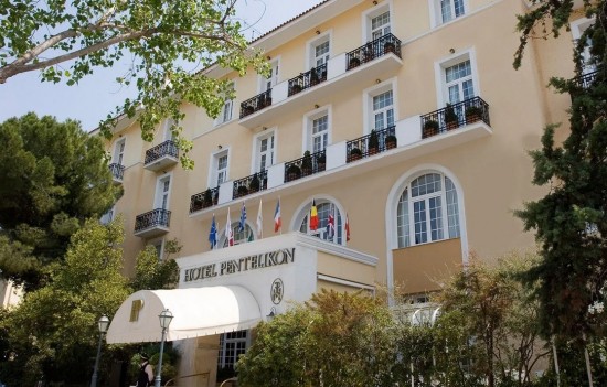 Mύλος με το «Πεντελικόν»: Αρνείται η Rocco Forte «οποιοδήποτε ενδιαφέρον» για το ιστορικό ξενοδοχείο