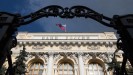 Η ρωσική κεντρική τράπεζα διπλασίασε το βασικό επιτόκιο στο 20%