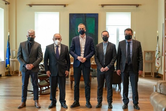 Agora Athens: Συνάντηση Μπακογιάννη – Χατζηθεοδοσίου για την εμπορική αναβάθμιση του κέντρου της Αθήνας