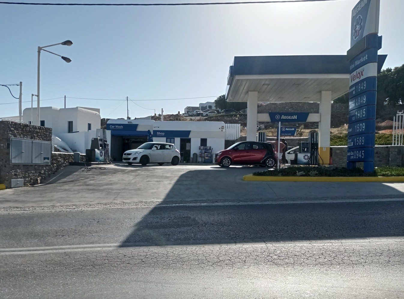 «Πλανήτης Μύκονος»: Σε πλειστηριασμό βενζινάδικο με τιμή πρώτης προσφοράς 1,7 εκατ. ευρώ! (pics)