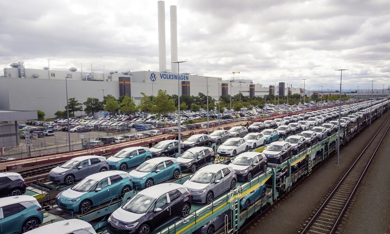 ΕΕ: Τέλος τα αυτοκίνητα με θερμικούς κινητήρες με τη σύμφωνη γνώμη και της Γερμανίας
