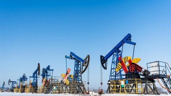 Ρωσία: Κωδικός «exit» (και) για τους μεγαλύτερους εργολάβους πετρελαιοειδών
