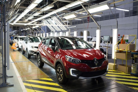 Renault: Έπεσαν οι υπογραφές για το μεγαλύτερο deal αγοράς πράσινης ενέργειας στη Γαλλία