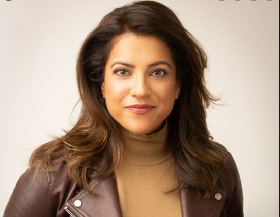 Reshma Saujani: «Δεν υπήρξε ποτέ χειρότερη στιγμή να είσαι εργαζόμενη γυναίκα»