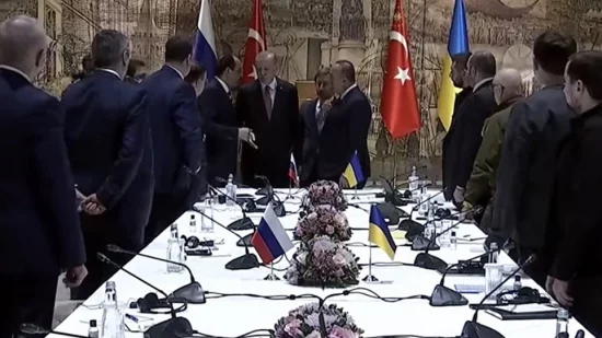 Τουρκία: Καθιερώνεται ως χώρα υποδοχής για Ρώσους ολιγάρχες (vid)