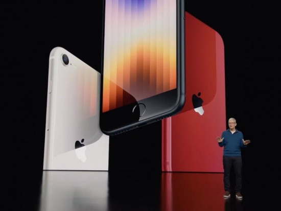 iPhone SE 2022: Αυτό είναι το νέο πιο οικονομικό κινητό της Apple – Αξίζει;