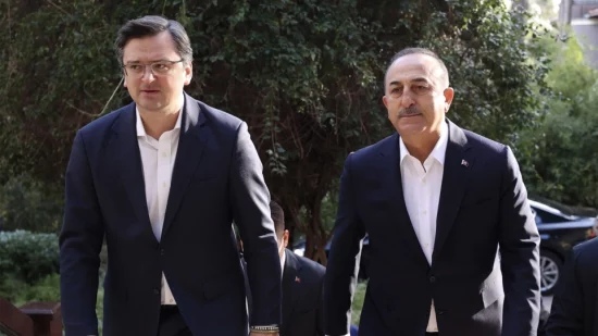 Στην Αττάλεια Κουλέμπα – Λαβρόφ: Ξεκίνησε η κρίσιμη συνάντηση (upd)