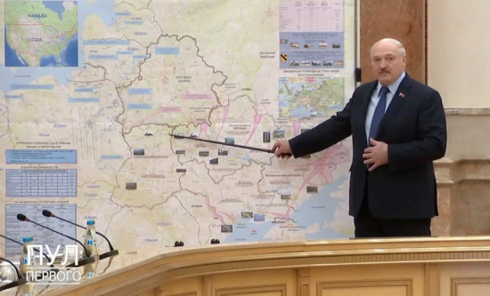 Λουκασένκο: Αποκάλυψε με χάρτες τα σχέδια Πούτιν για τη μεγάλη επίθεση