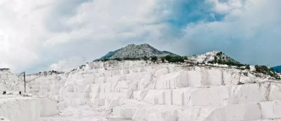 Mermeren: Αυξήθηκαν 26,6% τα καθαρά κέρδη το α’ εξάμηνο (pic)