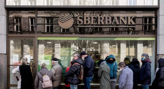 Sberbank: Δίνει περίοδο χάριτος σε δάνεια Ρώσων στρατιωτικών που πολεμούν στην Ουκρανία