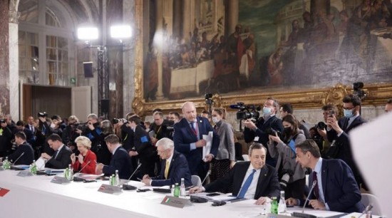 «Μπρα ντε φερ» Βορρά – Νότου στη Σύνοδο Κορυφής – Μικρό καλάθι για τα μέτρα της ενέργειας