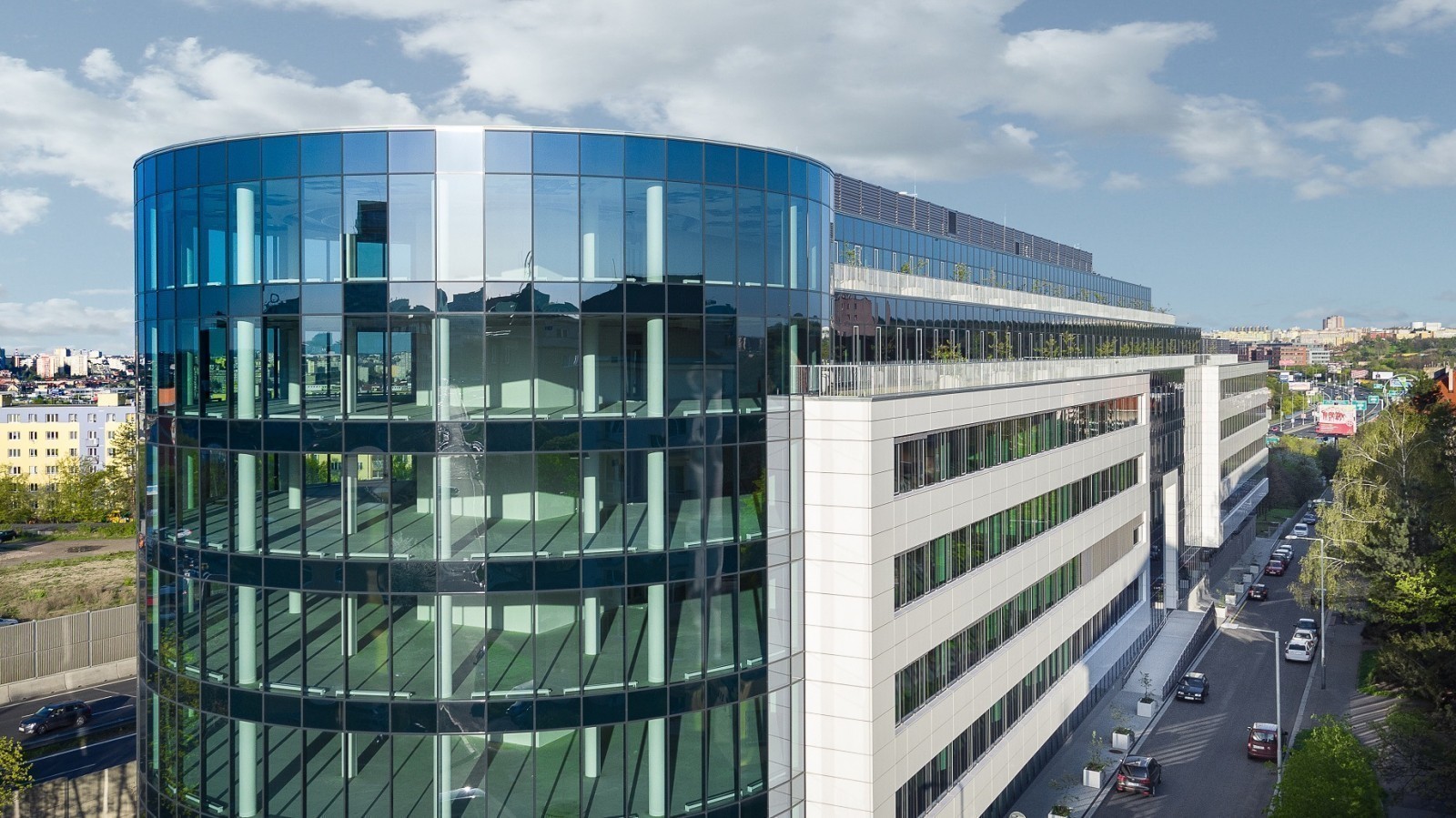 Wood & Company: Γιατί προτιμά Eurobank και Τράπεζα Πειραιώς – Σύσταση «buy» για όλες τις ελληνικές τράπεζες