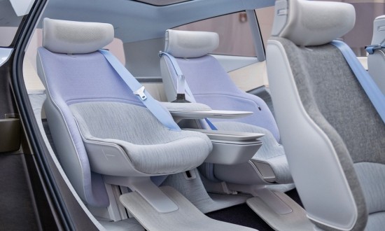 Κι όμως: Δεν είναι μόνο η Porsche που επενδύει στα ανακυκλώσιμα συνθετικά υλικά