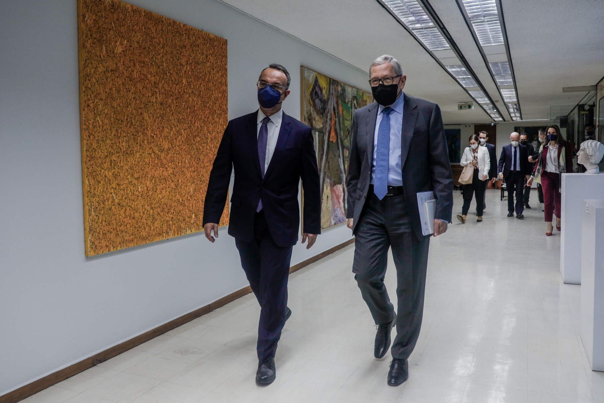 Σταϊκούρας: Ανθεκτική στους κραδασμούς η ελληνική οικονομία