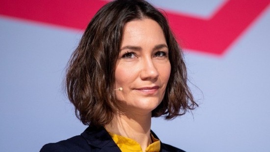 Γερμανία: Παραιτήθηκε η υπ. Οικογένειας μετά από σκάνδαλο για τις διακοπές της