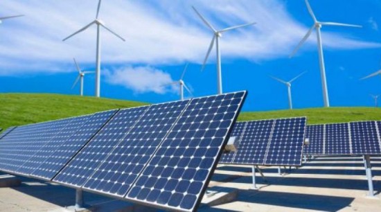 ΑΠΕ: Ρεκόρ συμμετοχής στην παραγωγή ενέργειας – Αιολικά και φωτοβολταϊκά «βγαίνουν» μπροστά από το φυσικό αέριο