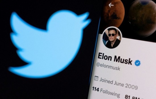 Έλον Μασκ: Κατηγορίες Μπρετόν για παραπληροφόρηση μέσω Twitter μετά την επίθεση στο Ισραήλ