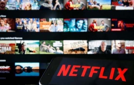 Τι συμβαίνει με το Netflix; Οι κοινοί κωδικοί και οι νέες χρεώσεις