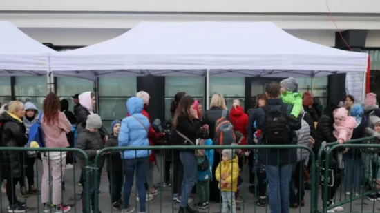 ΕΕ: 3,5 δισ ευρώ στα κράτη-μέλη για τους Ουκρανούς πρόσφυγες