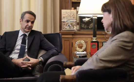 Μητσοτάκης σε Σακελλαροπούλου: Πρέπει να προετοιμαστούμε για παρατεταμένη αστάθεια