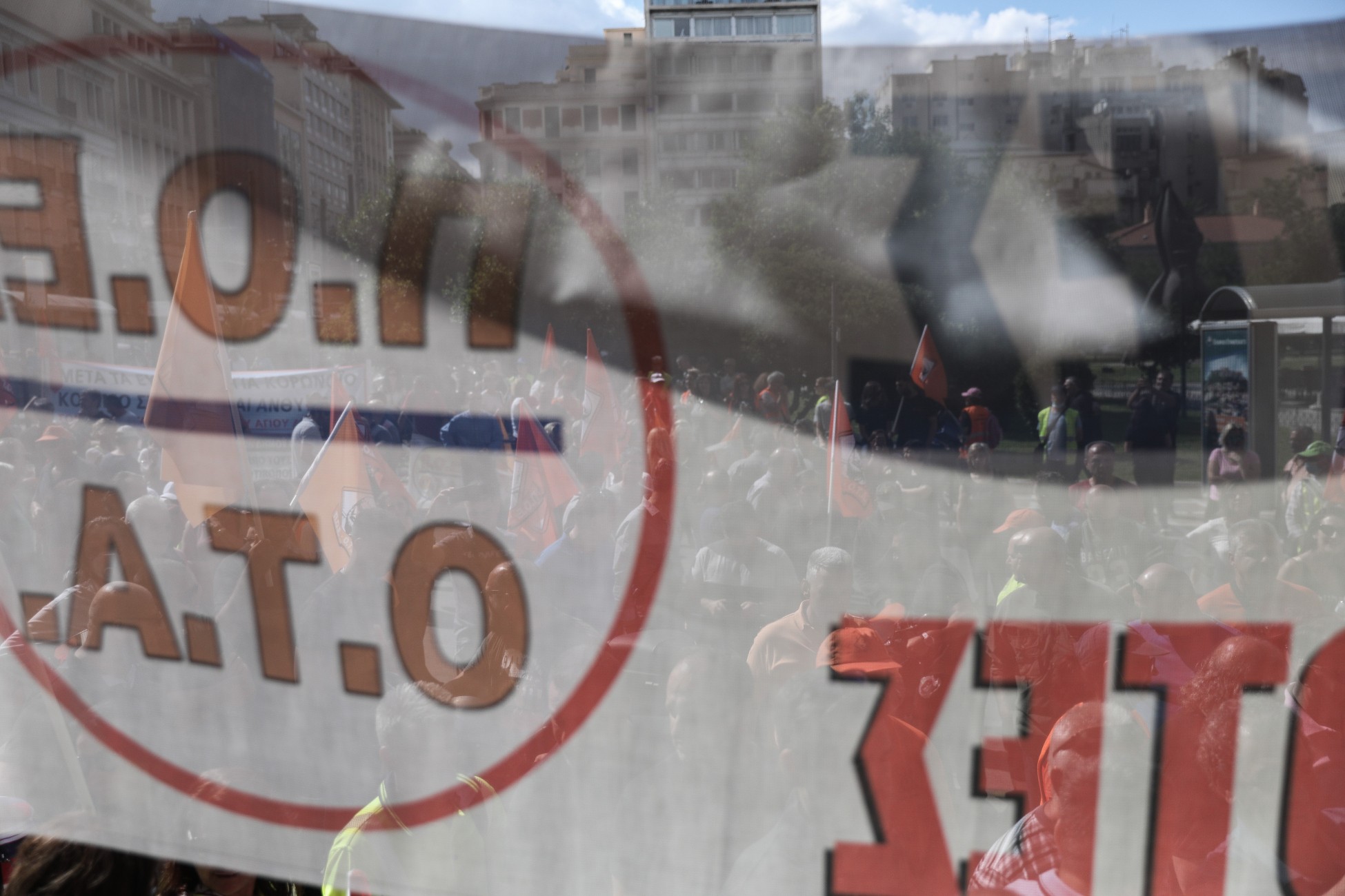 ΠΟΕ-ΟΤΑ: 24ωρη πανελλαδική απεργία στους δήμους