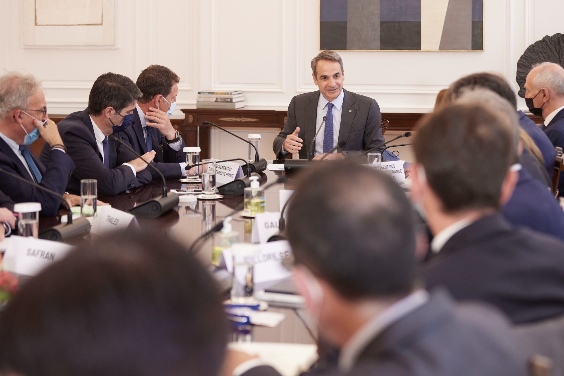 Μητσοτάκης προς Γάλλους επιχειρηματίες: Η Ελλάδα έχει επιστρέψει (pics)