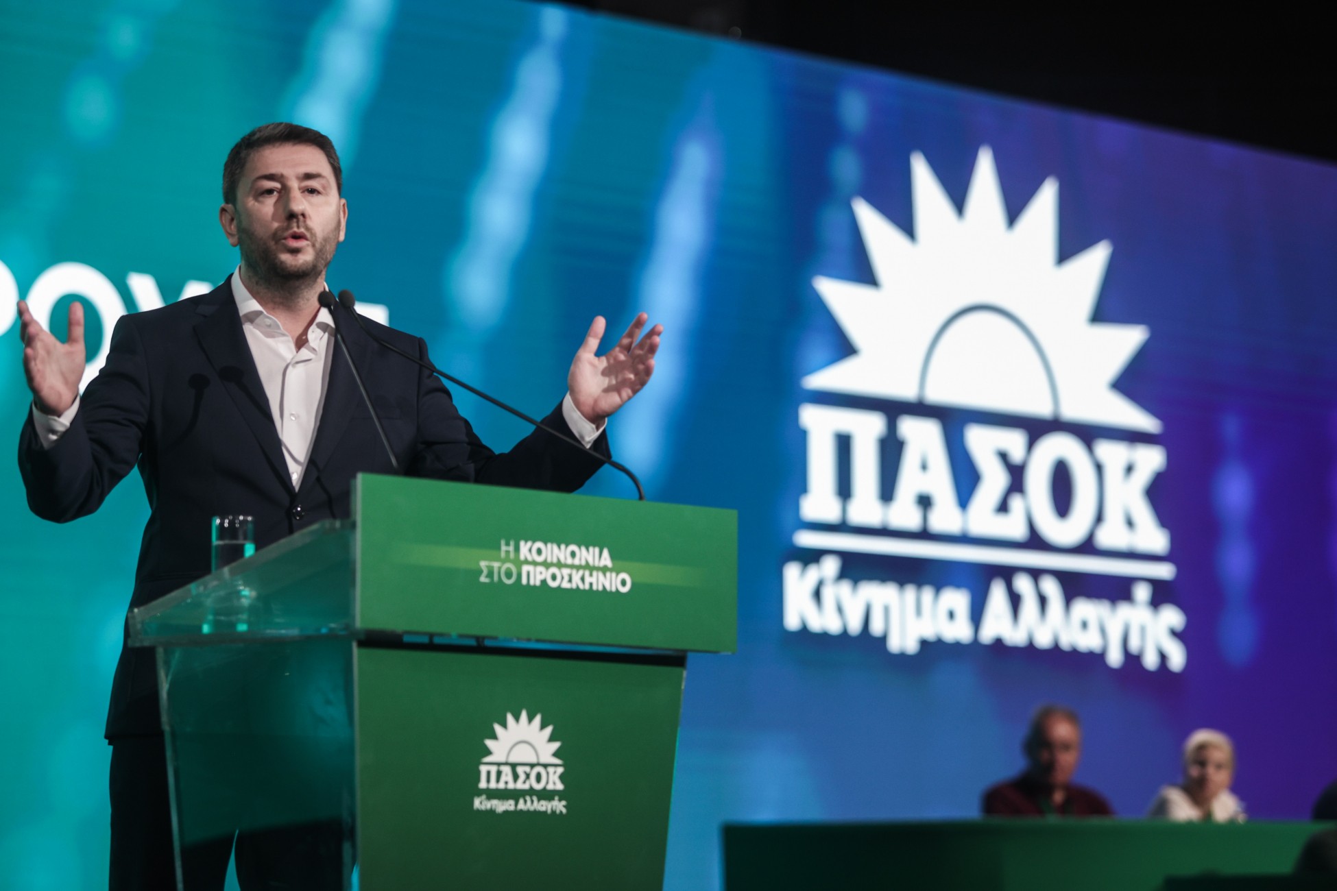 ΠΑΣΟΚ: Η νέα γενιά παίρνει τα ηνία της Κεντρικής Επιτροπής