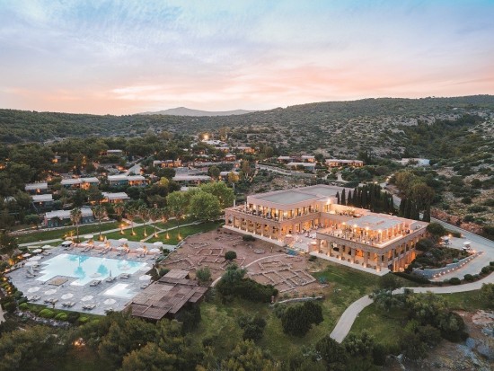 Grecotel Cape Sounio: Εκδήλωση της TUI για την τουριστική σεζόν 2022-23