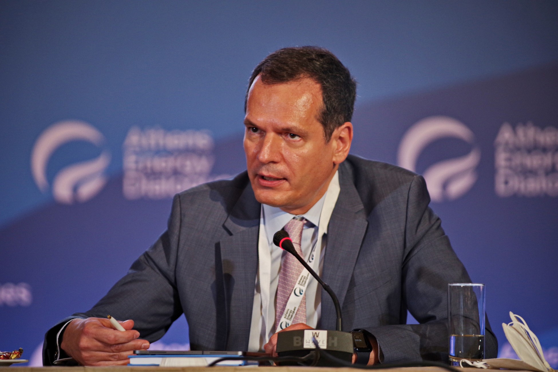 Μάνος Μανουσάκης (ΑΔΜΗΕ): Χρειαζόμαστε αποθήκευση για να εκμεταλλευτούμε την επιτυχία που έχουμε ως χώρα στις ΑΠΕ