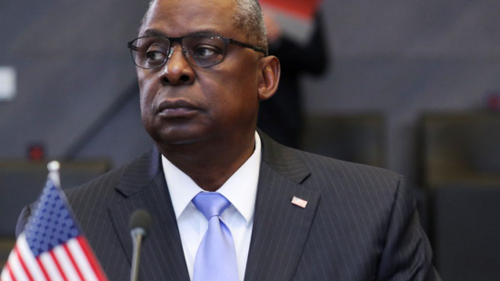 Τηλεφωνική επικοινωνία Όστιν και Σοϊγκού – Οι ΗΠΑ ζητούν εκεχειρία στην Ουκρανία