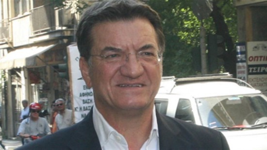 Ο Πέτρος Ευθυμίου αναλαμβάνει τον συντονισμό του συνεδρίου του ΠΑΣΟΚ