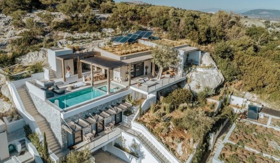 Sunday Times: Πέντε ελληνικές βίλες στη λίστα με τις τοπ-30 στην Ευρώπη