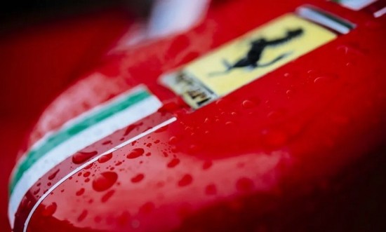 Ferrari: Το μέλλον της μπαίνει στην πρίζα επειδή θα είναι ηλεκτρικό (tweets)