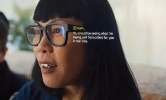 Έρχονται τα «έξυπνα» γυαλιά της Google – Θα μεταφράζουν με υπότιτλους σε πραγματικό χρόνο (vid)