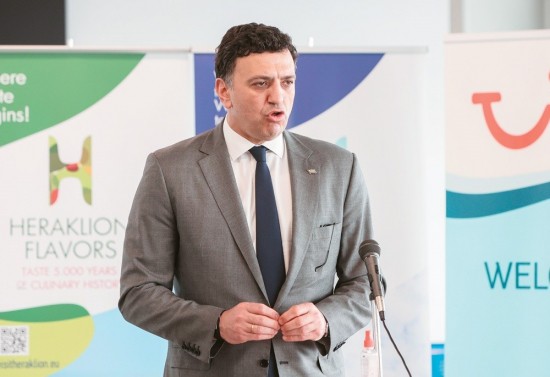 Κικίλιας: Άνοδος αφίξεων στα περιφερειακά αεροδρόμια κατά 3,6% συγκριτικά με το 11μηνο του 2019