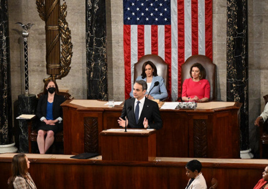 Μητσοτάκης στο Κογκρέσο: Οι αναφορές σε επιφανείς Έλληνες των ΗΠΑ – Από τον Μπουρλά ως τον Αντετοκούνμπο