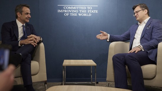 Μητσοτάκης προς Κουλέμπα: Στηρίζουμε την ενταξιακή προοπτική της Ουκρανίας στην ΕΕ