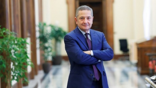 Πανέτα: Η ΕΚΤ πρέπει να μειώσει πιο γρήγορα τα επιτόκια