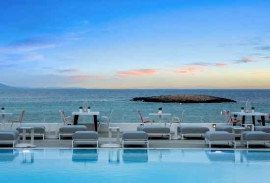 Ελληνικά ξενοδοχεία: Οι πρωτιές τους στις λίστες της Tripadvisor με τα κορυφαία στον κόσμο