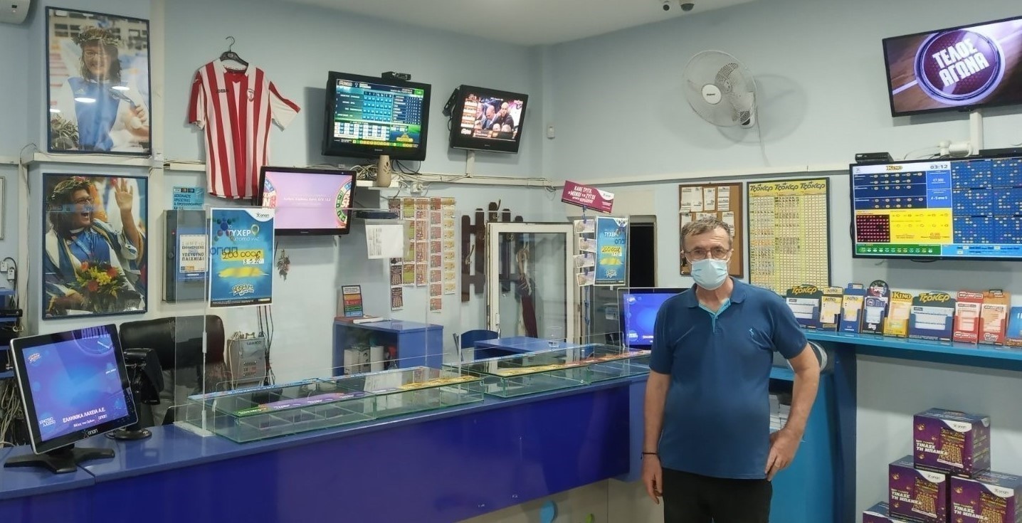 Με 3 ευρώ κέρδισε 200.000 ευρώ στο ΣΚΡΑΤΣ «Γυρίζει και Κερδίζει» (pics)