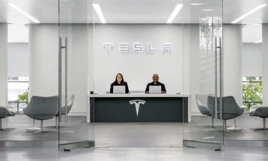 Η Μεγάλη Έξοδος: H Tesla αντιμέτωπη με brain drain;