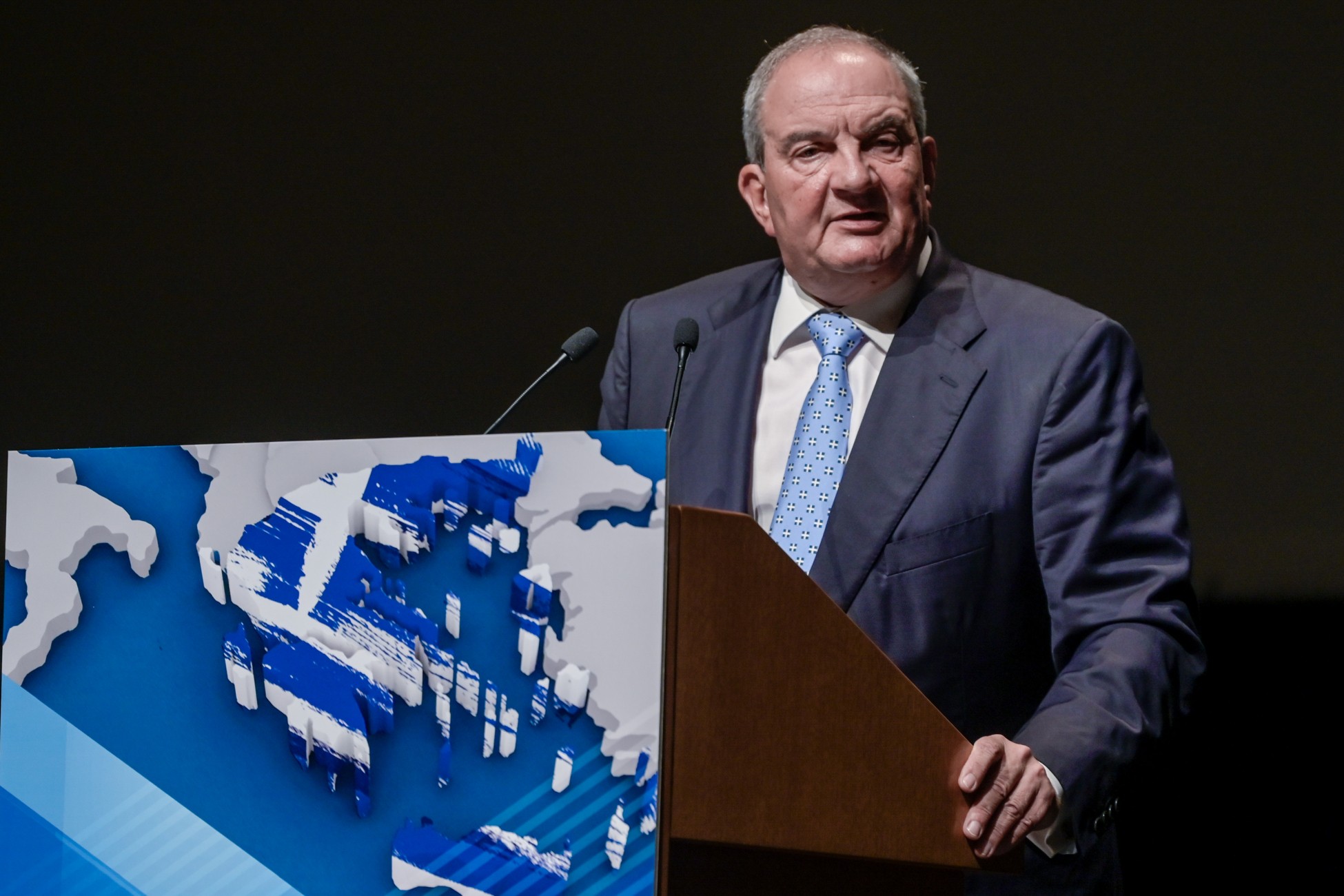 Ομιλία Κώστα Καραμανλή: Μήνυμα σε Μαξίμου και αντιπολίτευση για εθνική ενότητα (Vid)