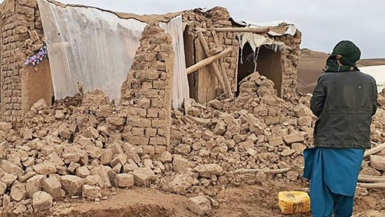 Εκατοντάδες νεκροί από τα 6,3 Ρίχτερ στο Αφγανιστάν