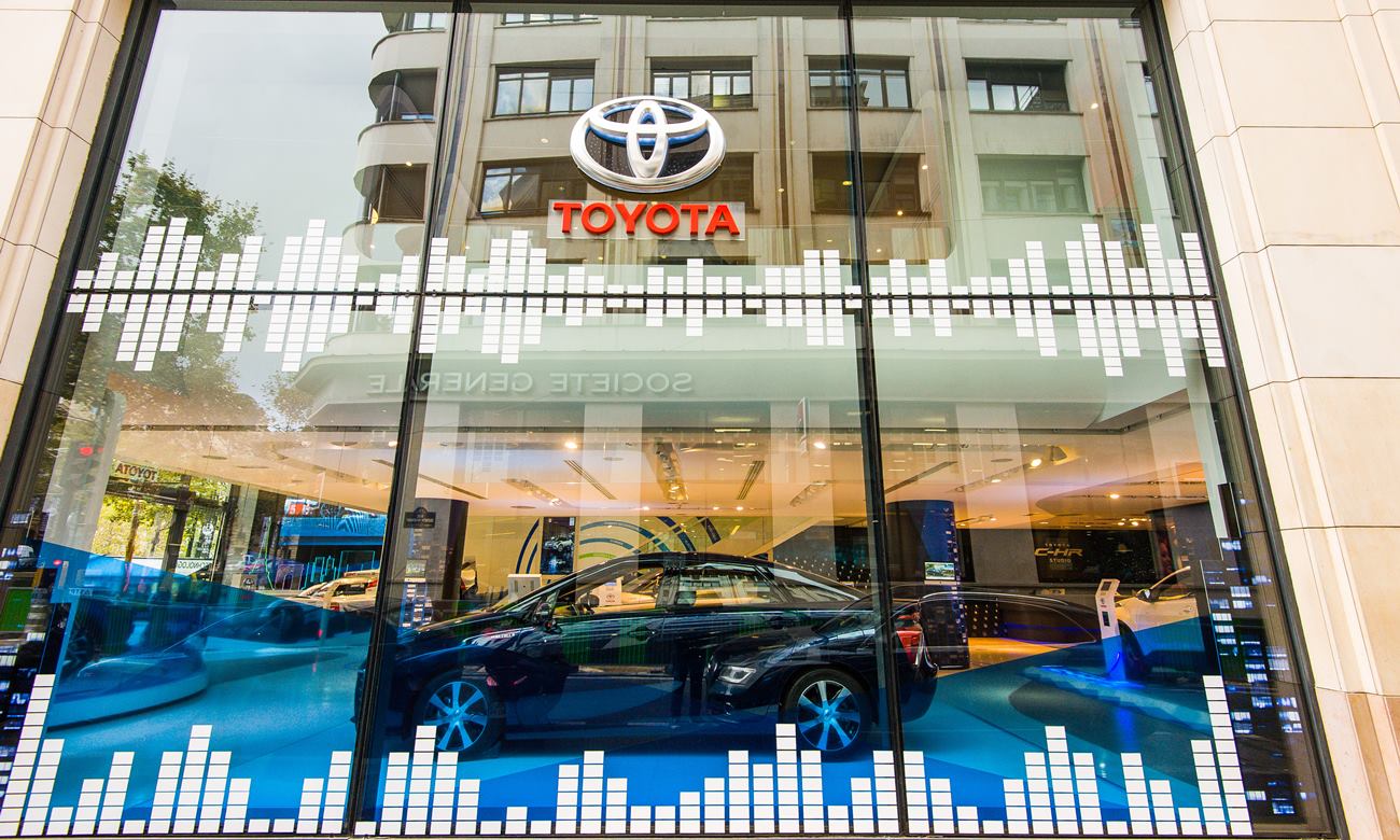 Η Toyota απορρίπτει τις επικρίσεις για αργό ρυθμό μετάβασης στον εξηλεκτρισμό (pics)