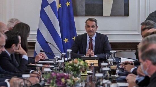 Εκλογές – Όλα για τις κάλπες: Οι ημερομηνίες, τα γκάλοπ και τα ψηφοδέλτια