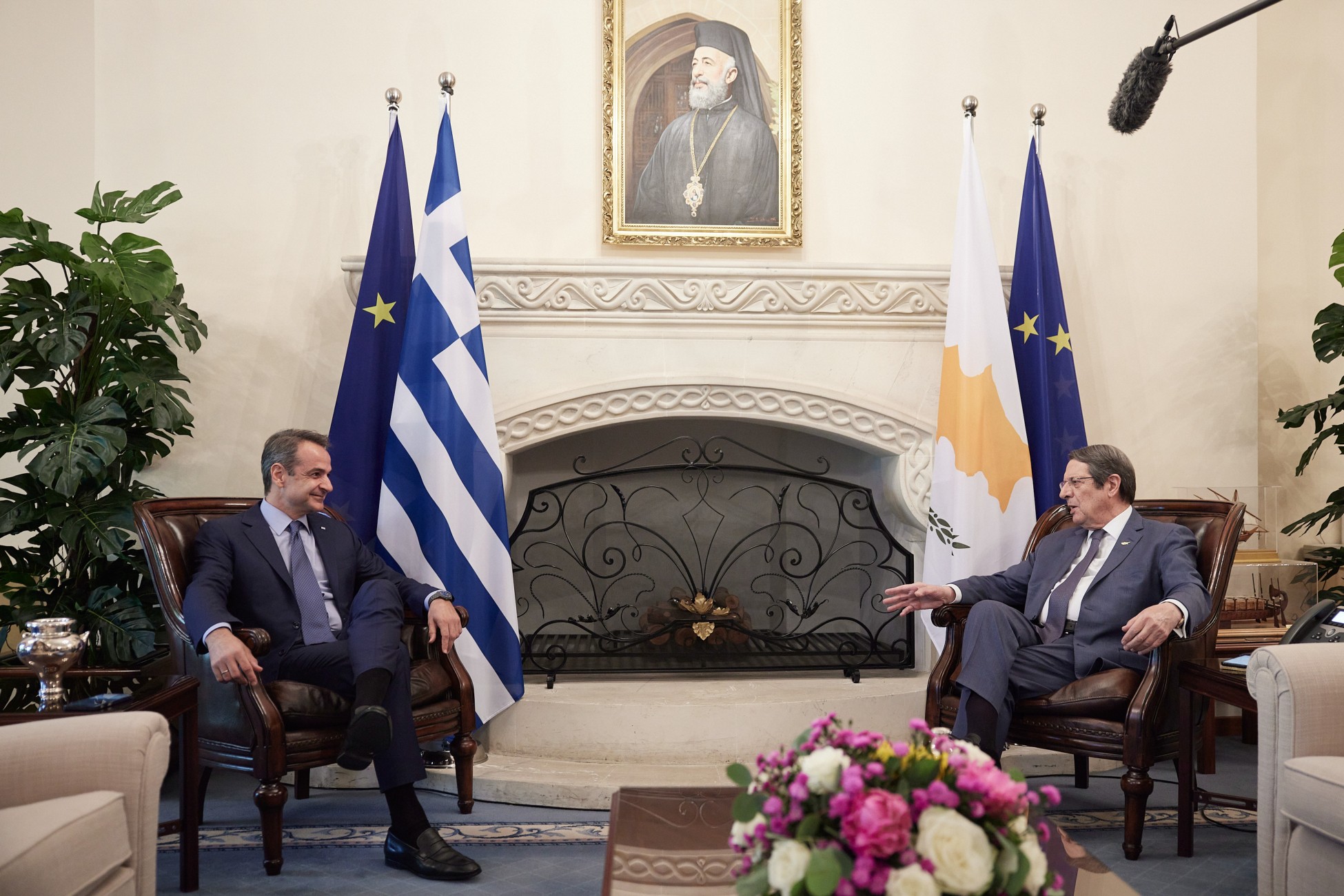 Μητσοτάκης: Δεν νοείται λύση στο Κυπριακό χωρίς την απόσυρση των παράνομων τουρκικών στρατευμάτων (pics)